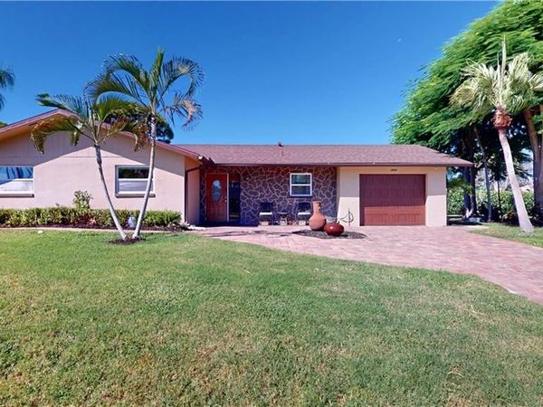 27514 Playa Del Rey LN , BONITA SPRINGS, FL 34135