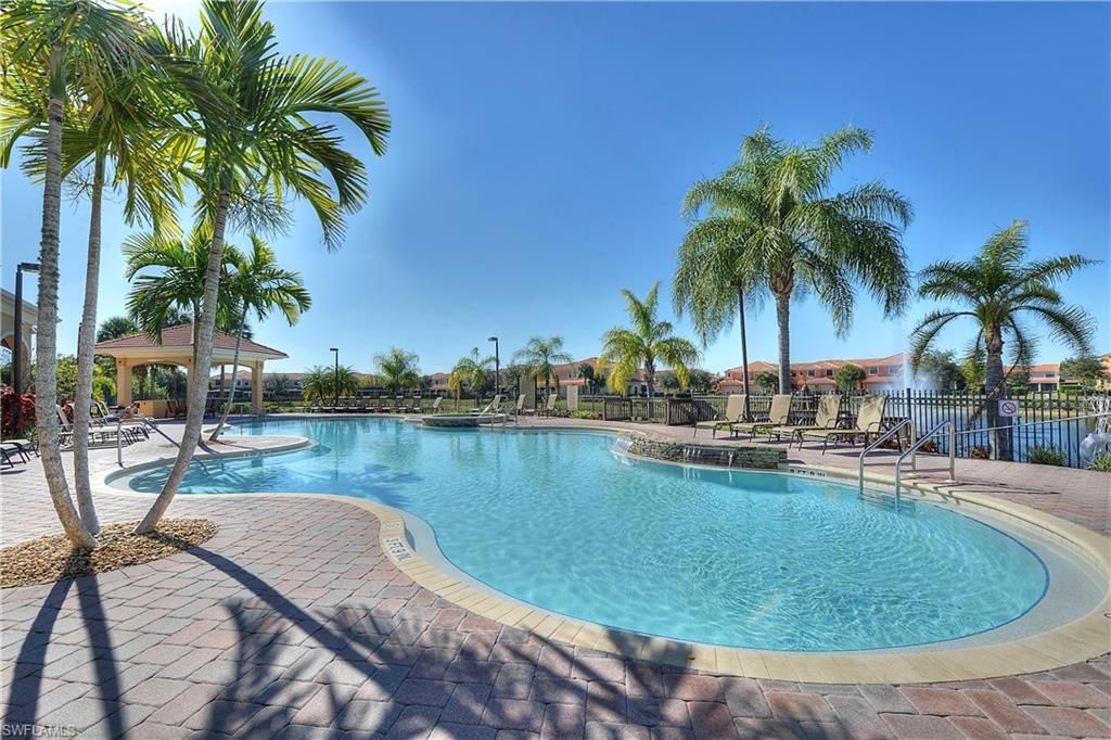 14758 Sutherland Ave , Unit 412, Naples, FL 34119 Photo