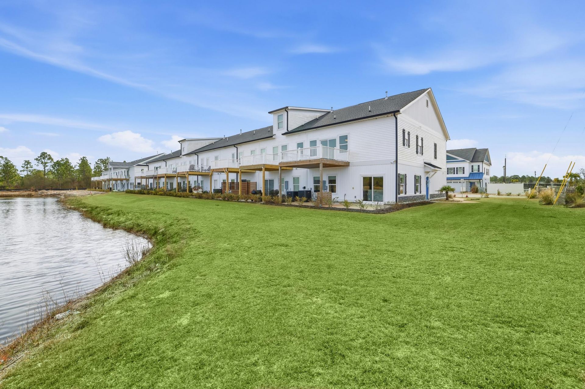 211 Mckeaige Ct. Photo 40