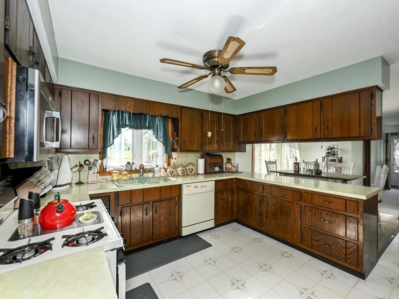 14838 Ohio 301 , Lagrange, OH 44050 Photo 12