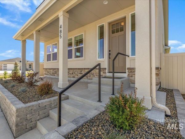 485 E Chevy Dr, Boise, ID 83716