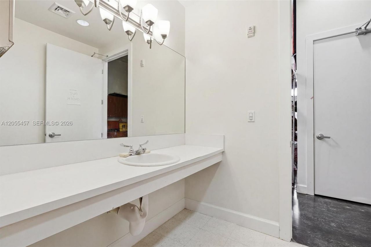 8390 SW 72nd Ave, Unit 143, Miami, FL 33143 Photo