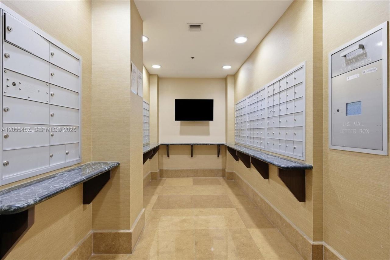8390 SW 72nd Ave, Unit 143, Miami, FL 33143 Photo