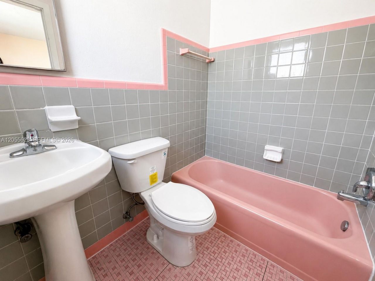 34 Madeira Ave , Unit 5, Coral Gables, FL 33134 Photo