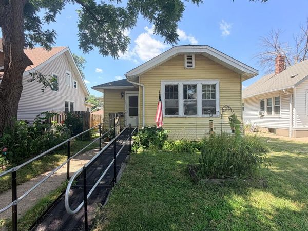 320 5th Avenue S, South Saint Paul, MN 55075