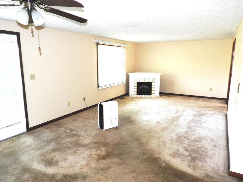 8180 Dog Leg Road, Dayton, OH 45414 Photo 3