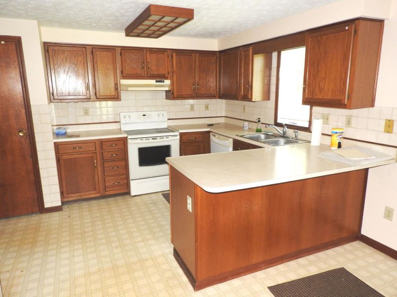 8180 Dog Leg Road, Dayton, OH 45414 Photo 5