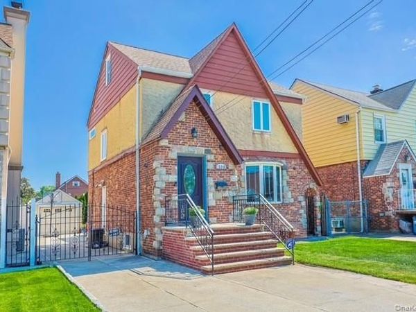 151-46 10th Avenue , Whitestone, NY 11357