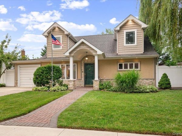 3850 Jean Avenue, Bethpage, NY 11714