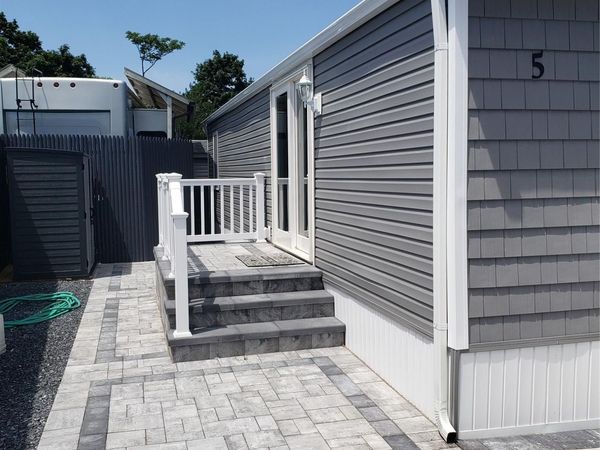 150 Main Street , Unit 5, Islip, NY 11751