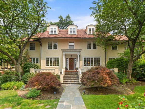 2 Dellwood Road , Bronxville, NY 10708