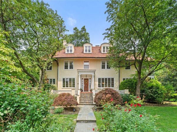2 Dellwood Road, Bronxville, NY 10708