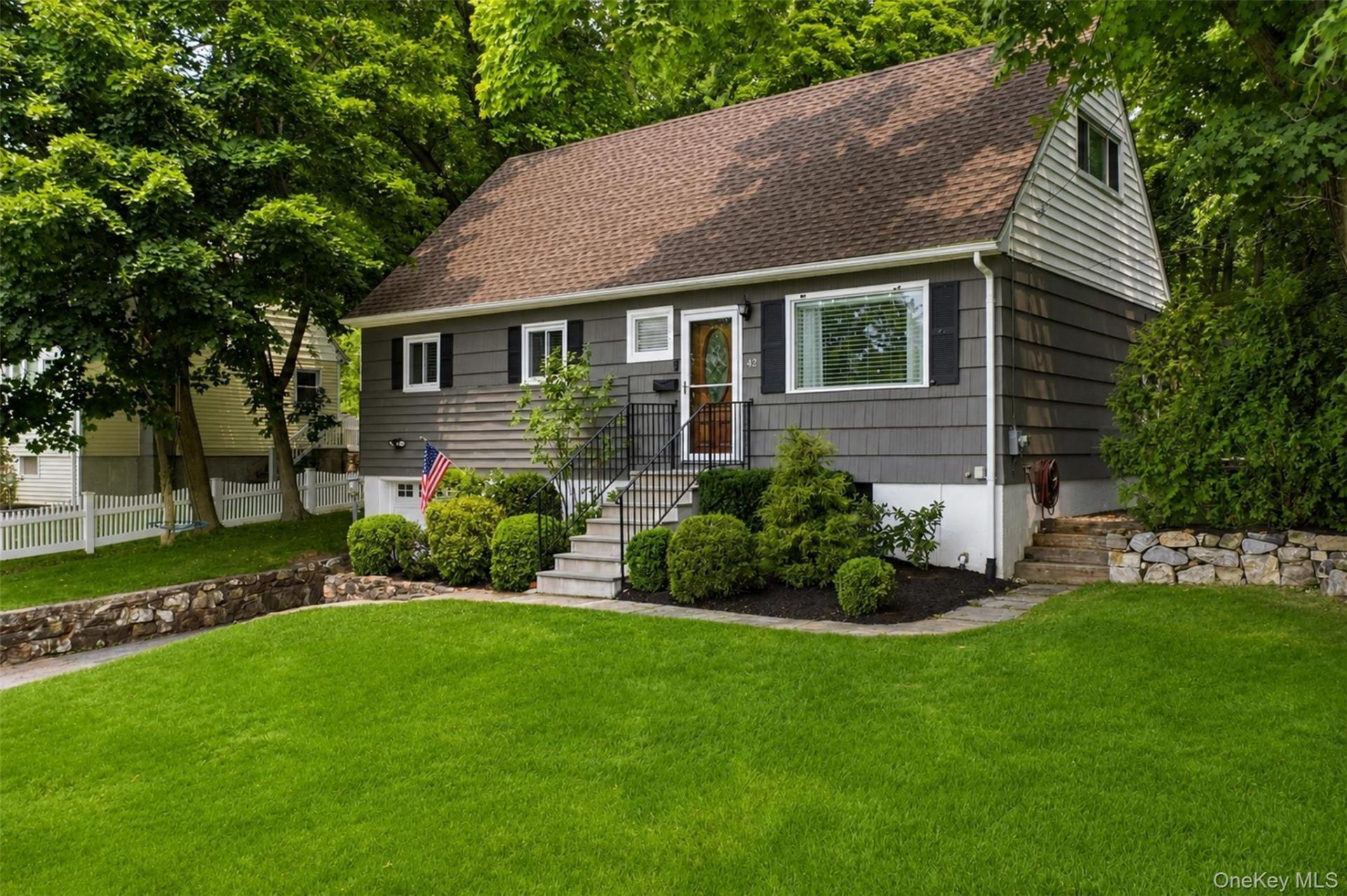 42 Pershing Avenue , Ossining, NY 10562 Main Photo
