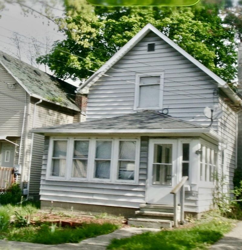 1021 Hickory Street, Lansing, MI 48912 Main Photo