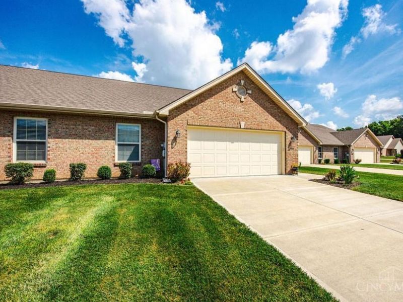 735 Villa Court, Trenton, OH 45067 Photo 1