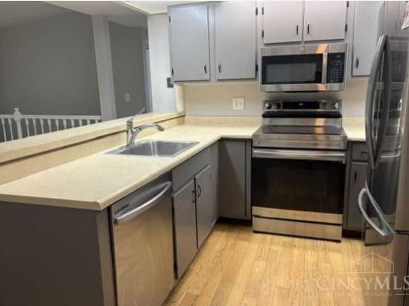 111 Ridge Road, Unit 205, Lebanon, OH 45036 Photo 6