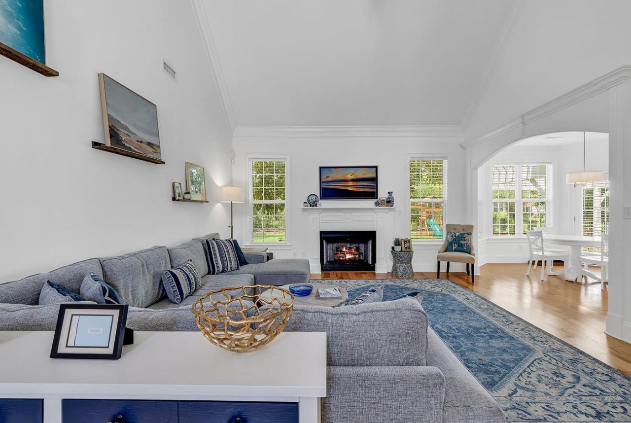 261 Chamberlin Rd.  Photo 12