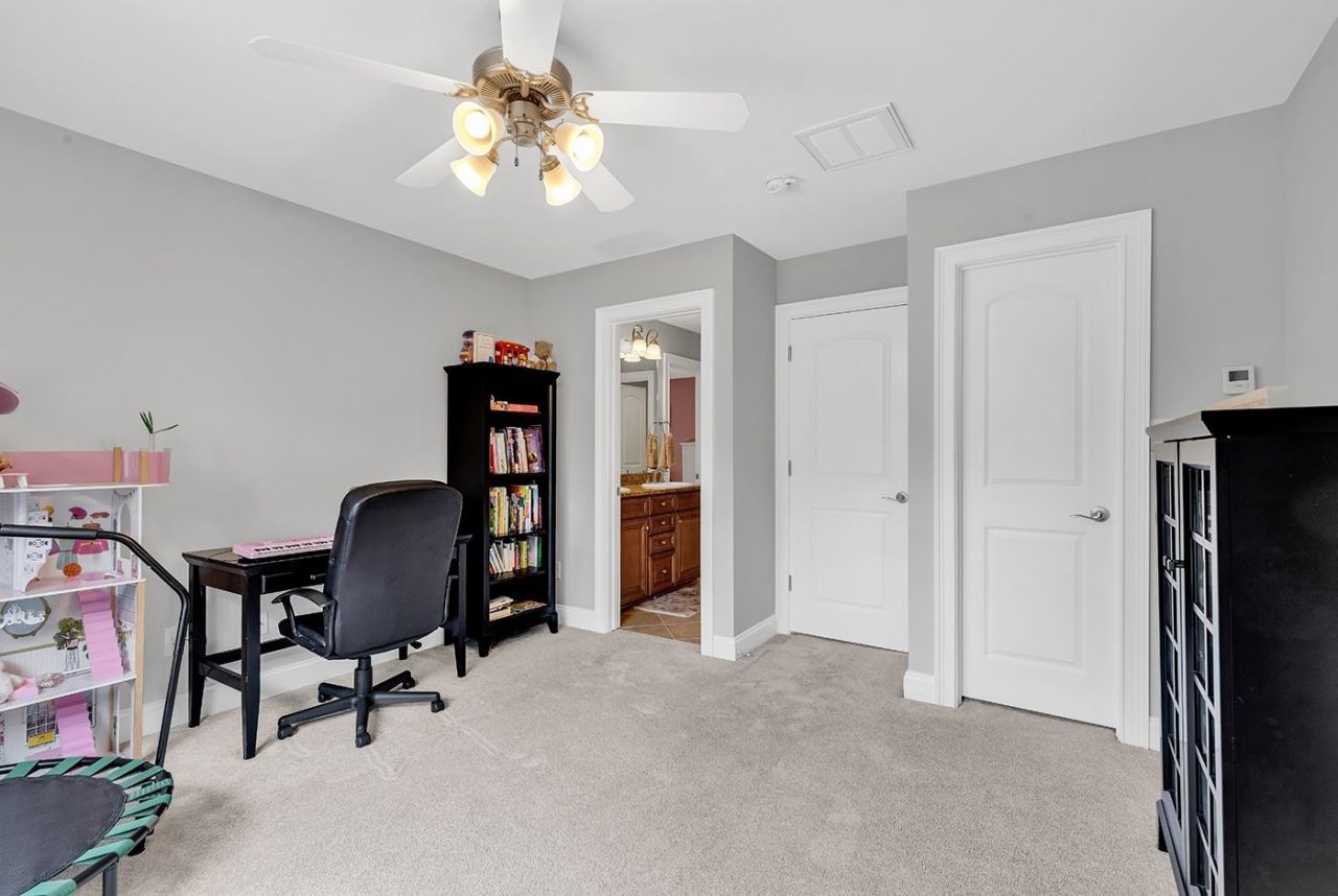261 Chamberlin Rd.  Photo 48