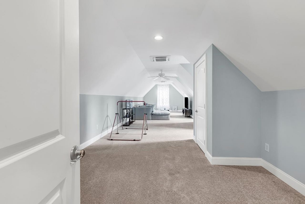 261 Chamberlin Rd.  Photo 50