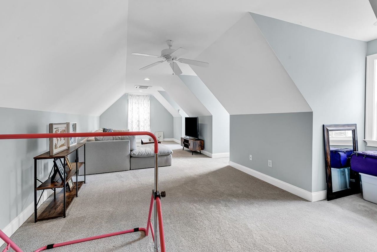 261 Chamberlin Rd.  Photo 51