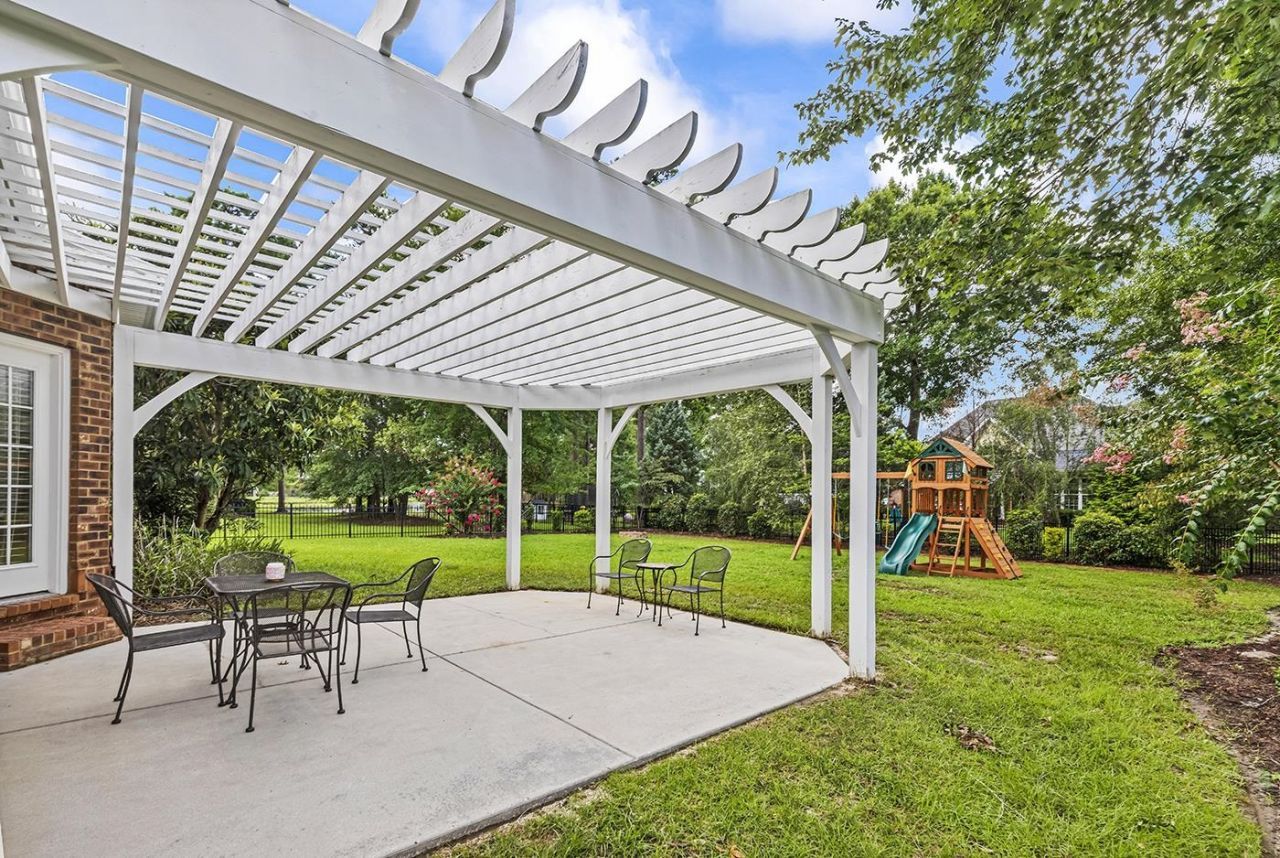 261 Chamberlin Rd.  Photo 53
