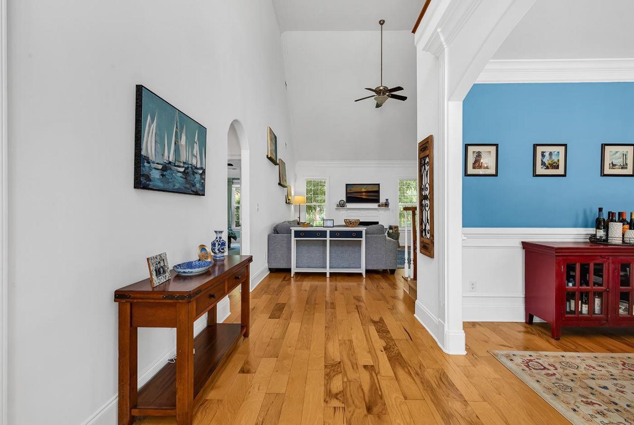 261 Chamberlin Rd.  Photo 6