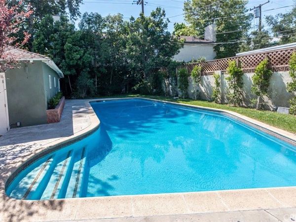 409 S Lamer Street , Burbank, CA 91506
