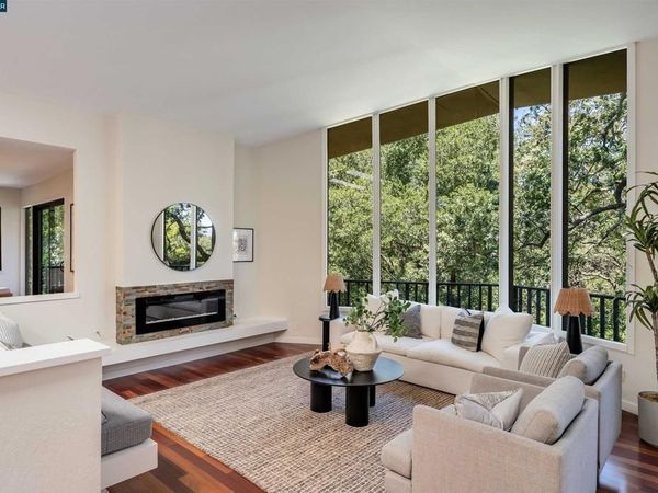 1066 Via Baja , Lafayette, CA 94549