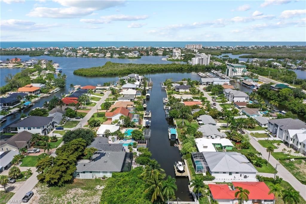205 2nd St, Bonita Springs, FL 34134 Photo