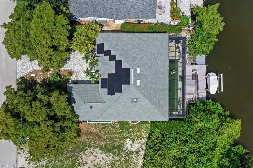 205 2nd St, Bonita Springs, FL 34134 Photo