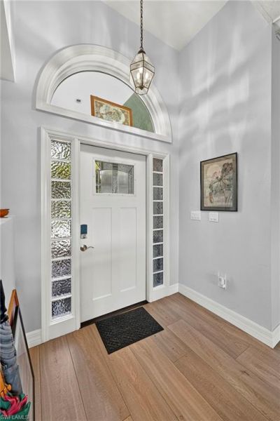 205 2nd St, Bonita Springs, FL 34134 Photo