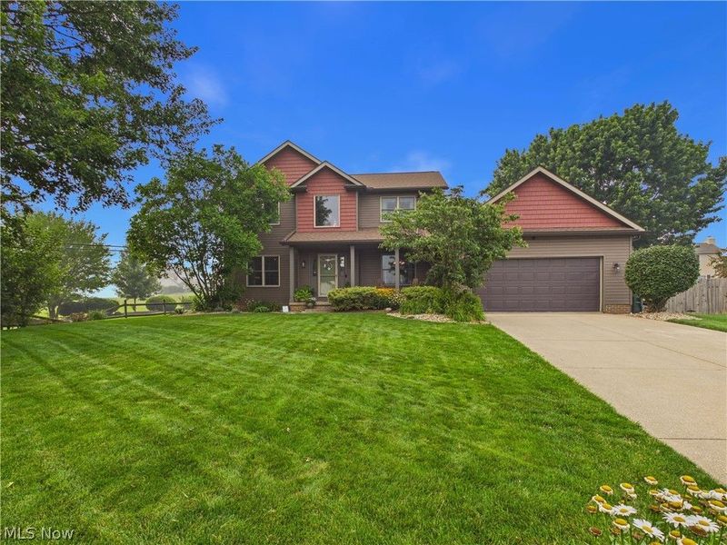 105 Rodeo Circle, Louisville, OH 44641 Photo 1