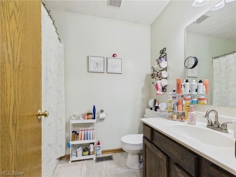 105 Rodeo Circle , Louisville, OH 44641 Photo 18