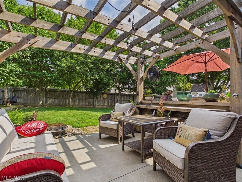 105 Rodeo Circle, Louisville, OH 44641 Photo 33