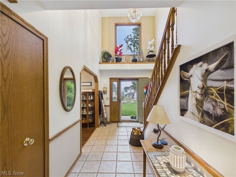 105 Rodeo Circle, Louisville, OH 44641 Photo 5