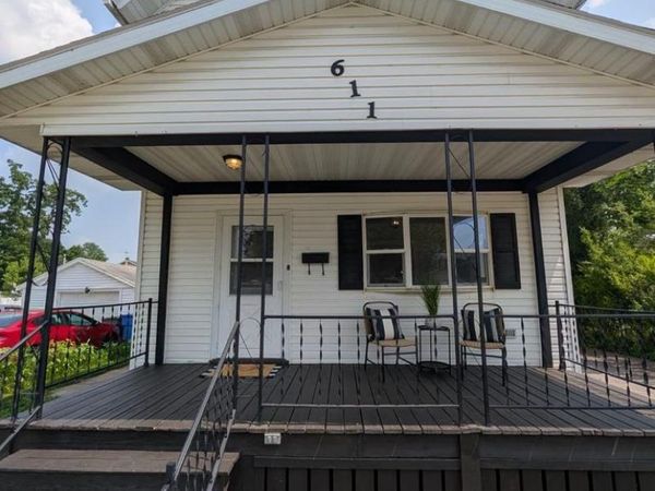 611 S 8th STREET, Watertown, WI 53094