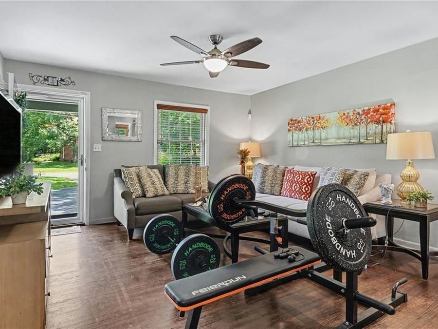 Property Image 8
