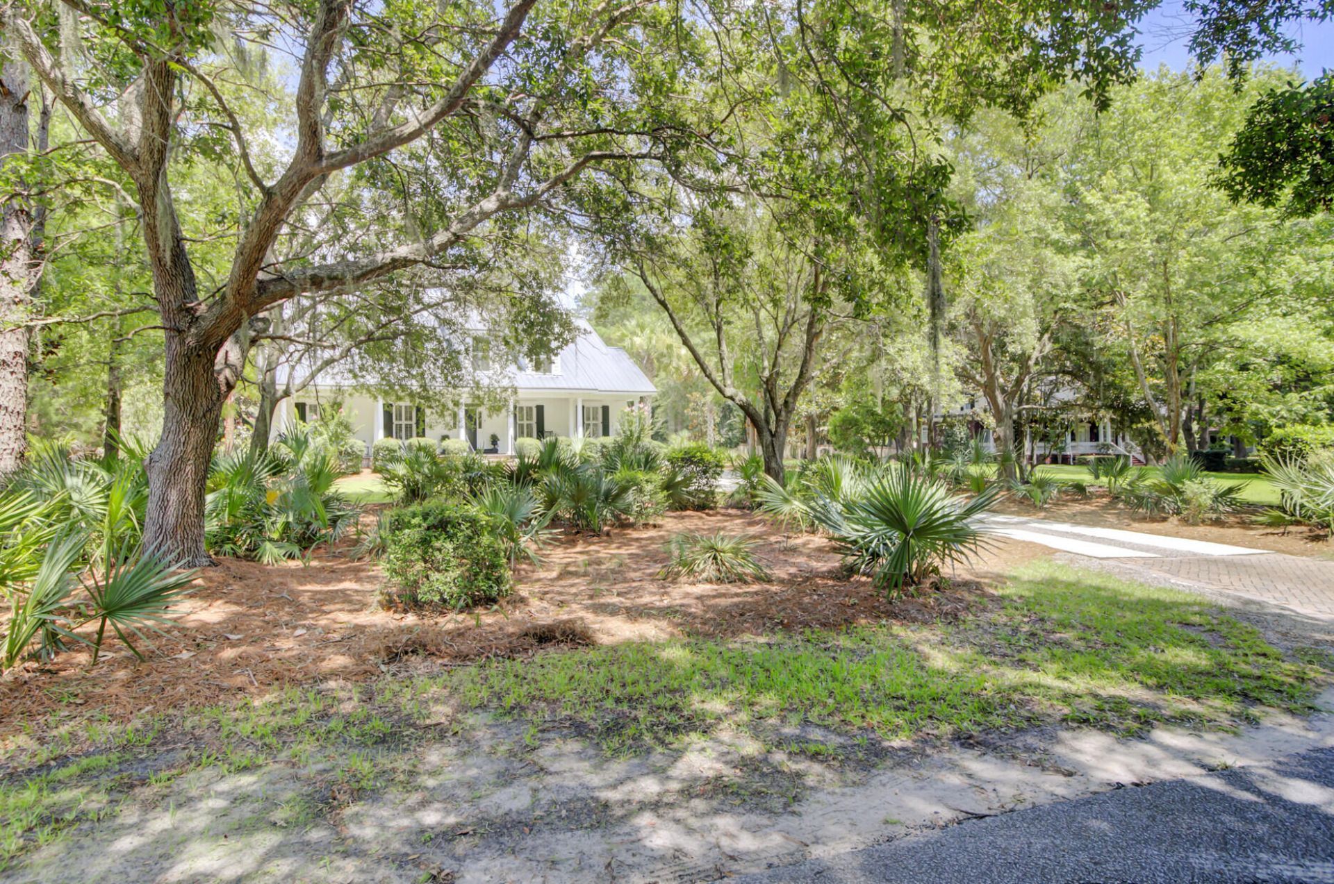 160 Grand Park Boulevard Photo 12
