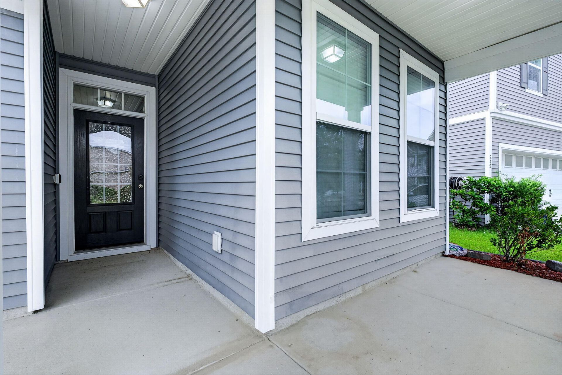 251 Palmetto Walk Drive Photo 4