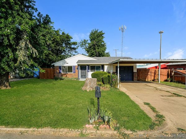 44 S 200th East Avenue , Tulsa, OK 74108