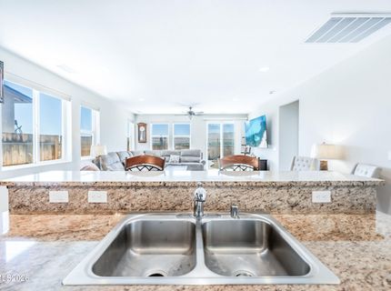 10998 Bloomsburg Drive, Reno, NV 89506 Photo