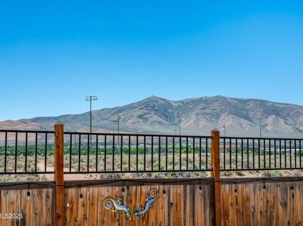 10998 Bloomsburg Drive, Reno, NV 89506 Photo