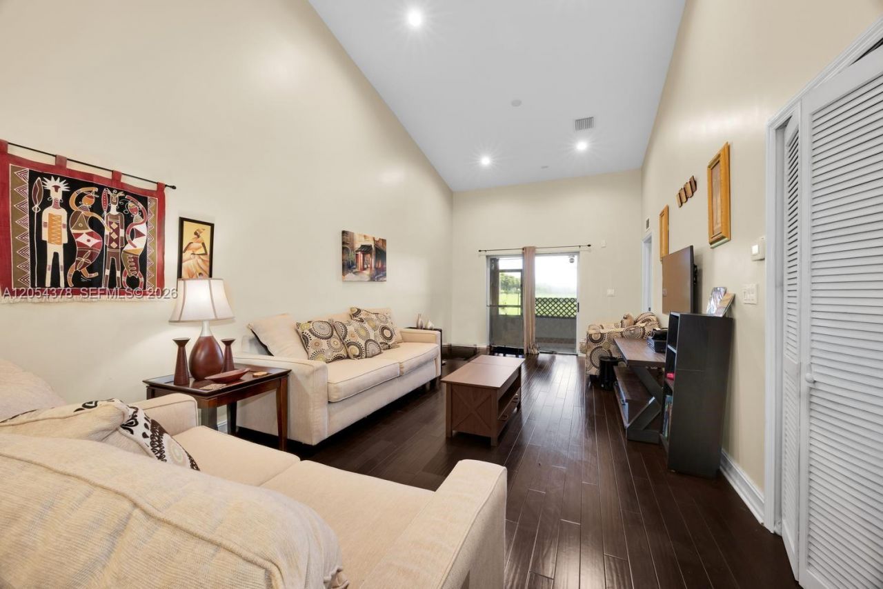 3326 NE 11th Dr , Homestead, FL 33033 Photo