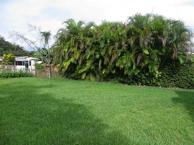 5851 SW 28 St , Miami, FL 33155 Photo