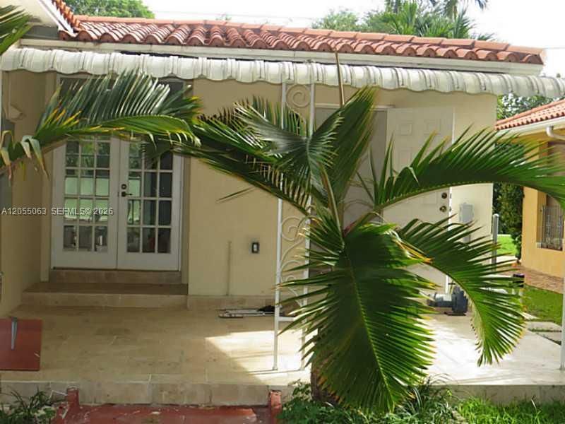 5851 SW 28 St , Miami, FL 33155 Photo