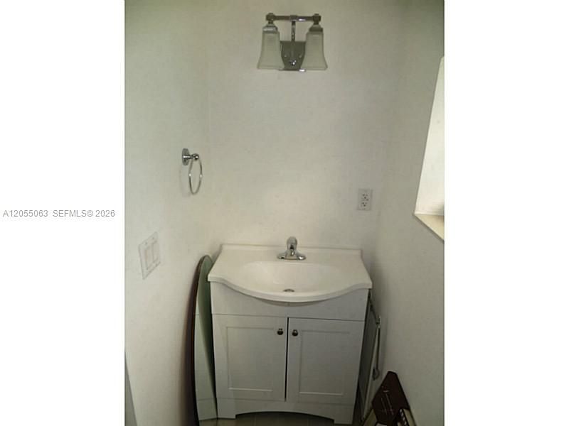 5851 SW 28 St , Miami, FL 33155 Photo