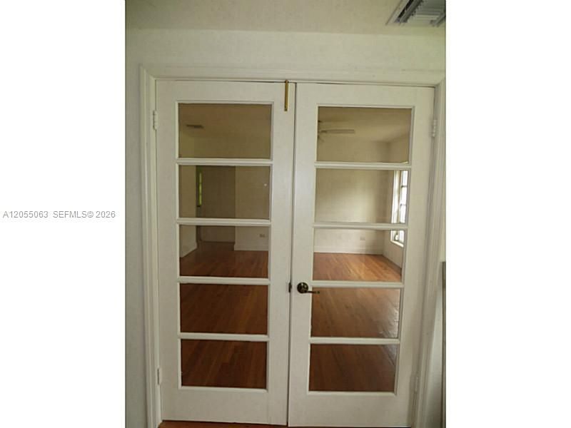 5851 SW 28 St , Miami, FL 33155 Photo