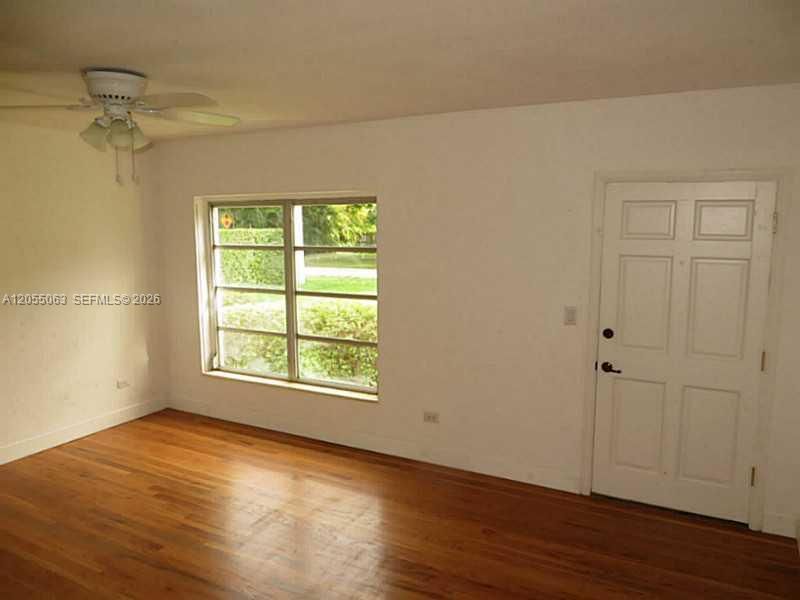 5851 SW 28 St , Miami, FL 33155 Photo