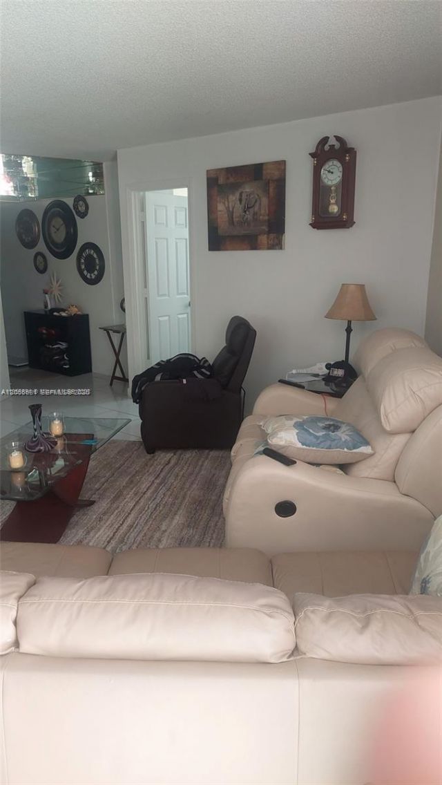 6921 Environ Blvd , Unit 4P, Lauderhill, FL 33319 Photo
