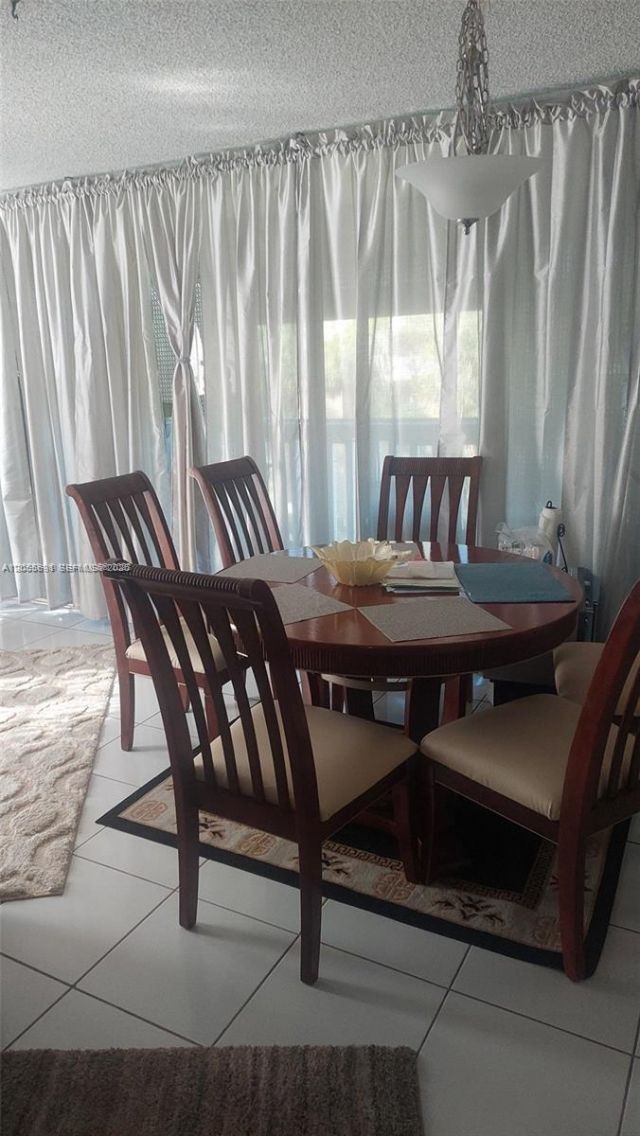 6921 Environ Blvd , Unit 4P, Lauderhill, FL 33319 Photo